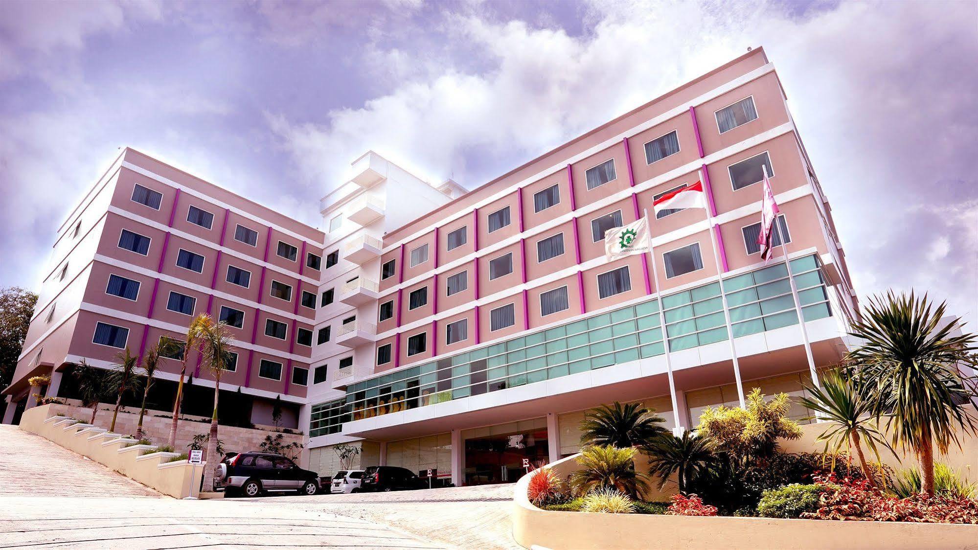 ดีพริมาโฮเทล บาลิกปาปัน  Hotel ภายนอก รูปภาพ